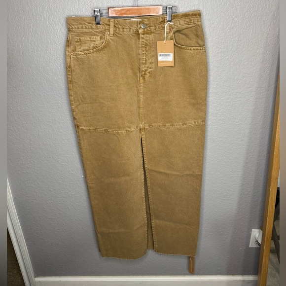 Reformation‎ maxi skirt - Picture 1 of 4